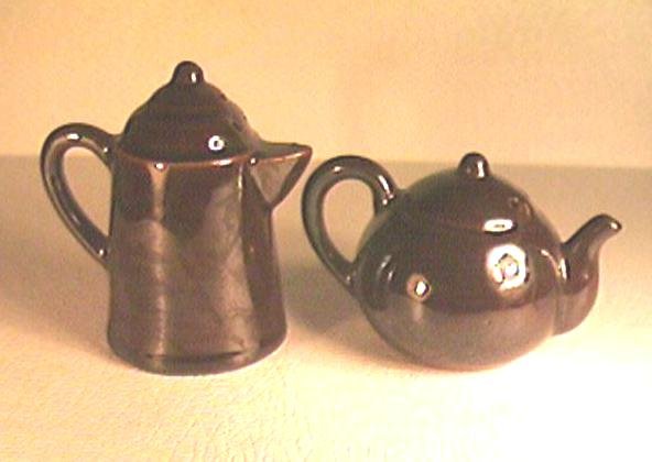 Figural Teapot & Coffee Pot Salt & Pepper Shakers