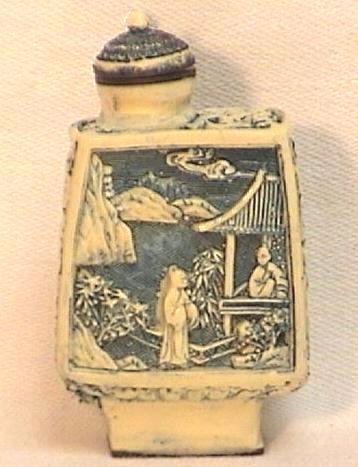 LANDSCAPE & FLORAL SNUFF BOTTLE