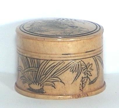 CHINESE Faux IVORY Scrimshaw BOX - Sage w DEER
