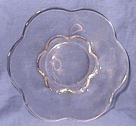 CRYSTAL Duncan & Miller CLOVERLEAF PLATE