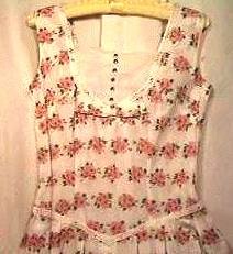 Women's HANDMADE Summer Dress Ca.1960 Organdy Pleats Rhinestone Buttons