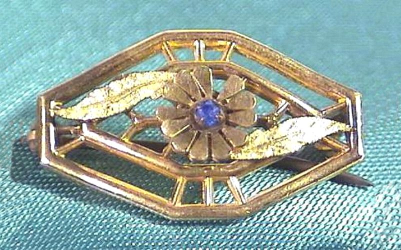 Hanky Pin with Blue Stone Ca.1900 Signed