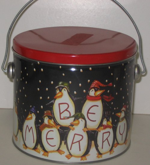 "Be Merry" 15 Penquins Bucket Tin