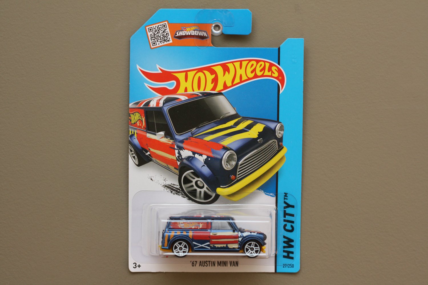 Hotwheels 2013 HW City /'67 Austin Mini Van blue