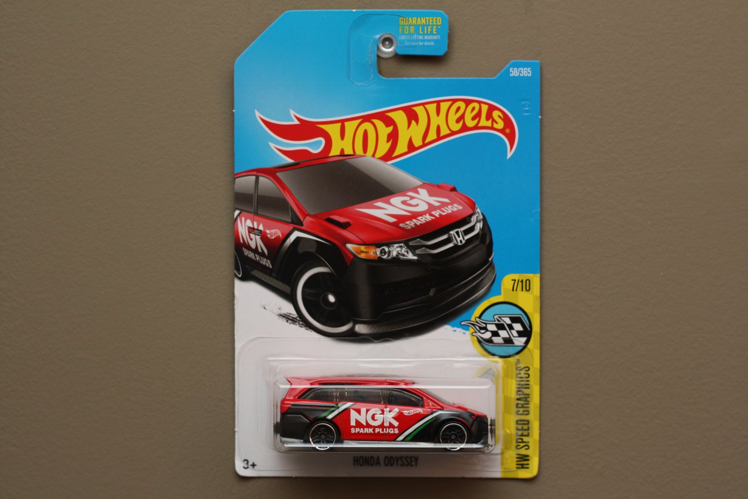 Hot Wheels 2017 Hw Sd Graphics Honda Odyssey Red Black