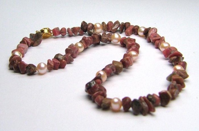 Rhodonite & Peach freshwater cultured pearl layering necklace