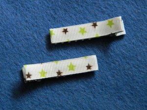 Brown and green stars