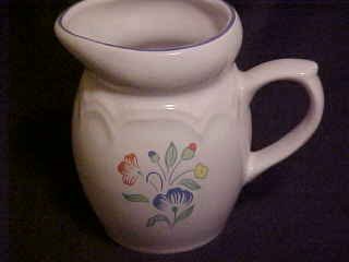 LOVELY COUNTRY DECOR FLOWERED POTTERY BEVERAGE PITCHER