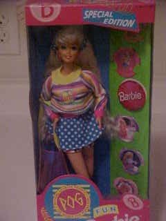 NRFB 1994 TOYS R US POG COLLECTOR BARBIE DOLL