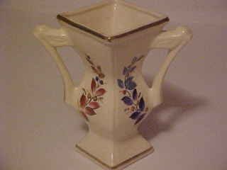 LOVELY VINTAGE PORCELAIN DOUBLE HANDLED VASE