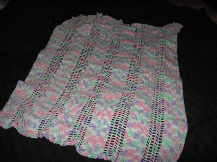 Pompador candy baby blanket