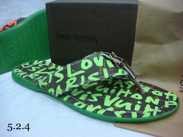 2010 New Style High-class green Letters Slippers Size 39---46