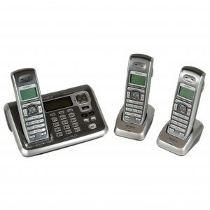 Uniden DECT2085-3 DECT 6.0 Digital Cordless Phone with 3 handsets - Silver