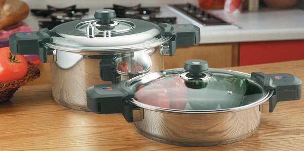 KTPC942 -Precise Heat Low Pressure Pressure Cooker
