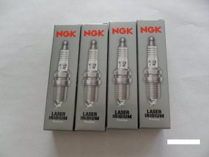 4 NGK Laser Iridium Premium Spark Plugs Toyota Previa Rav4 Solara Scion TC XT