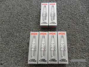 6 PFR5J-11 4642 NGK Laser Platinum Spark Plugs PFR5J11