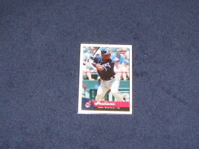 2007 Fleer Josh Barfield #80 Indians