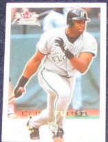 2001 Fleer Focus Cliff Floyd #148 Marlins