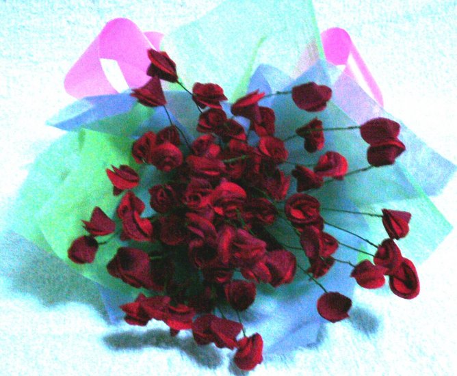 99 red roses