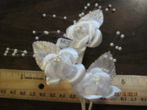 Modern Romance Flowers Pick JBC0653