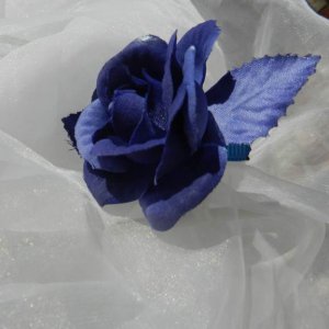 Violet Blue Rose Alligator Clip