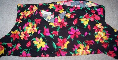 Fun LIKE NEW Jones New York Flowered Shirt Size 18W