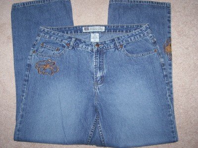 FREE SHIPPING!! Embroidered Jeans Size 18W BRAND NEW