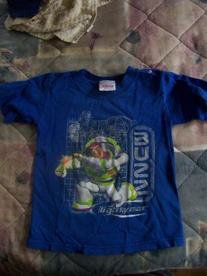 FREE SHIPPING DISNEY STORE Buzz Lightyear Tshirt size XX small