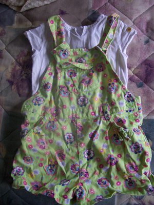 FREE SHIPPING!! Size 4T Gently Used Minnie Mickey Mouse Overalls Green