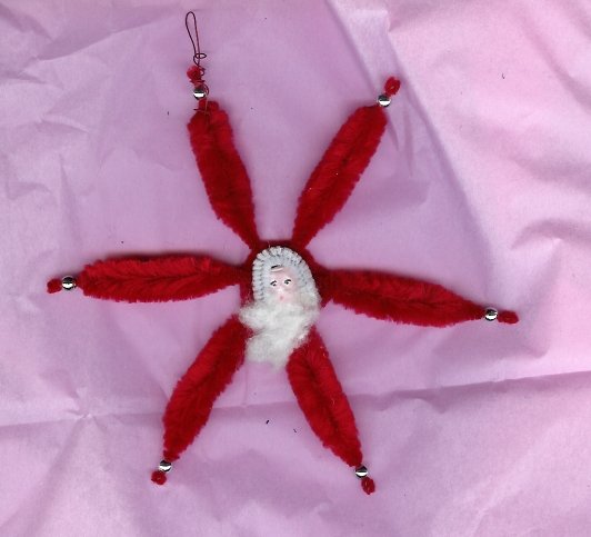 Chenille Santa Star Red 5 inch clay face