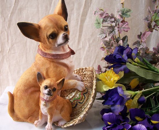 Chihuahua Figurine with Pup