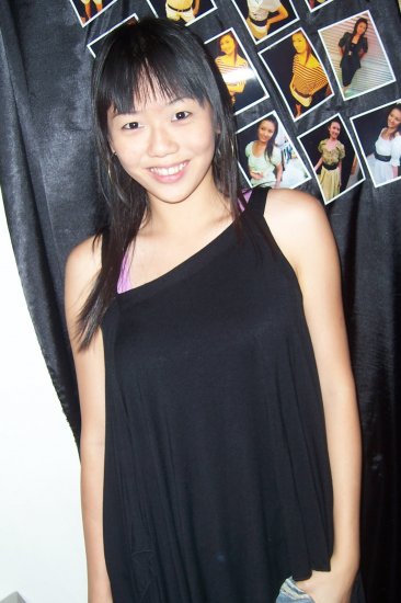 ** Black Sleeveless Top **