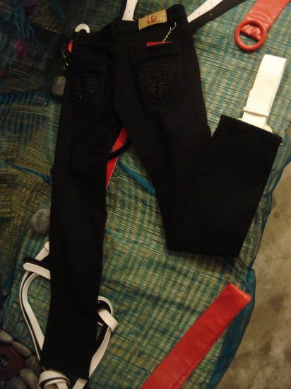 ** Black Skinny Jeans **