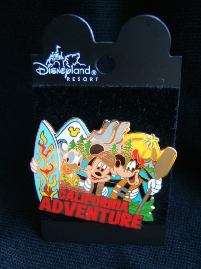 Disneyland PIN/BADGE (Disney characters)