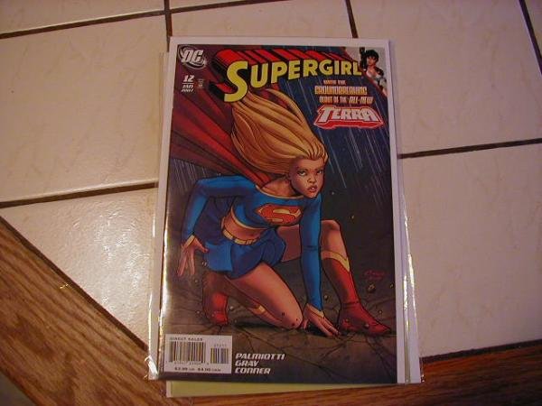 SUPERGIRL #12 NM (2007)