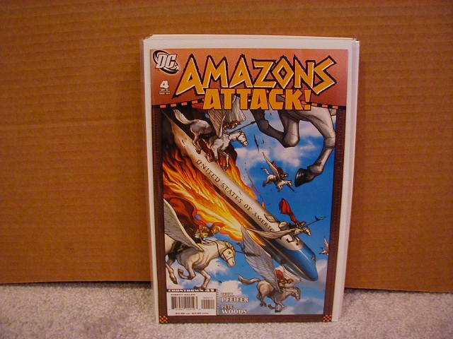 AMAZONS ATTACK #4 NM
