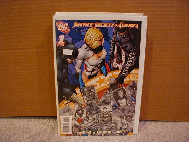 JUSTICE SOCIETY OF AMERICA #1 VARIANT NM