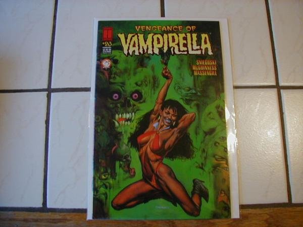 VENGEANCE OF VAMPIRELLA #23 VF/NM