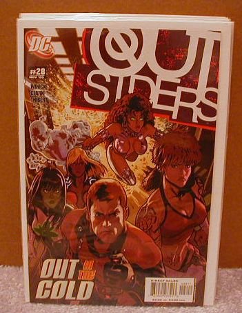 OUTSIDERS #28 NM(2003)