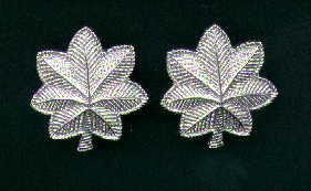 Pair of Lieutenant Colonel rank insignia