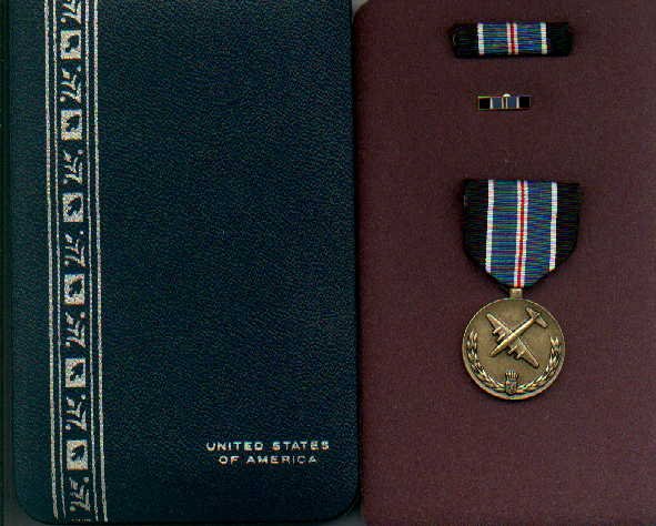 US Medal for Humane Action Berlin Airlift medal in case with ribbon bar and lapel pin