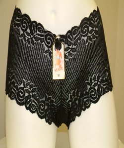 Stretch lace cheeky shorts 2