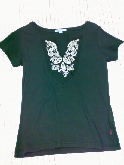 BALENO BLACK EMBROIDERED TEE