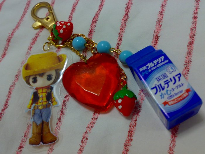 BAG CHARM 02
