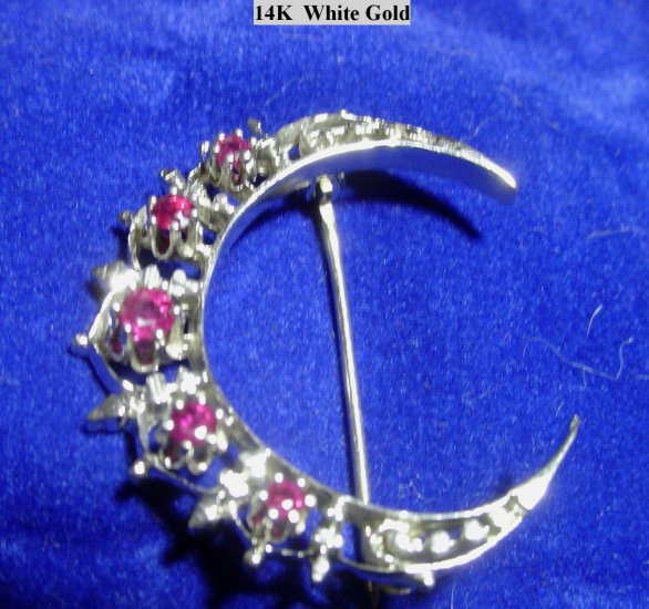 14K Crescent Pin