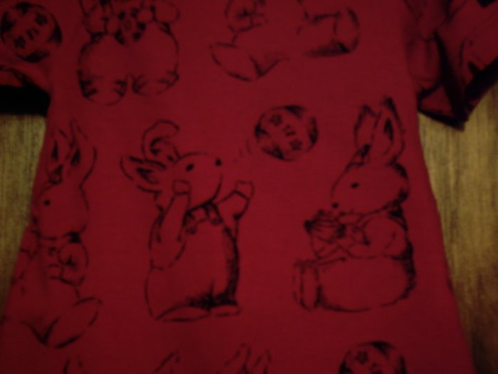 Like New Carter's Boys' red romper onesie with bunnies 18 - 24 months