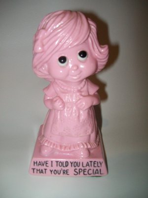 Wallace Berrie & Co. 1973 Figurine/statue Vintage RARE PINK