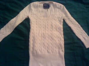 AMERICAN EAGLE OUTFITTERS AE JUNIORS XS WHITE CABLE KNIT SWEATER 3/4 SLEEVES