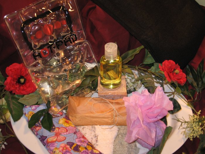 Peppermint Gift Baskets ( Instant Reusable Heat Pad, Foot & Bath Soak Bags , Eye Pillow )