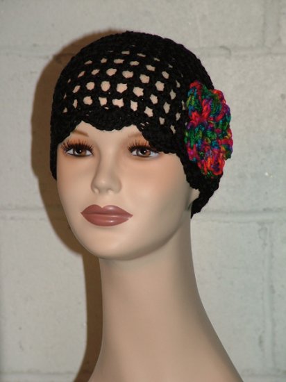 KNC Hand Crochet Skull Cap w Flower Pin Black Sz Teen
